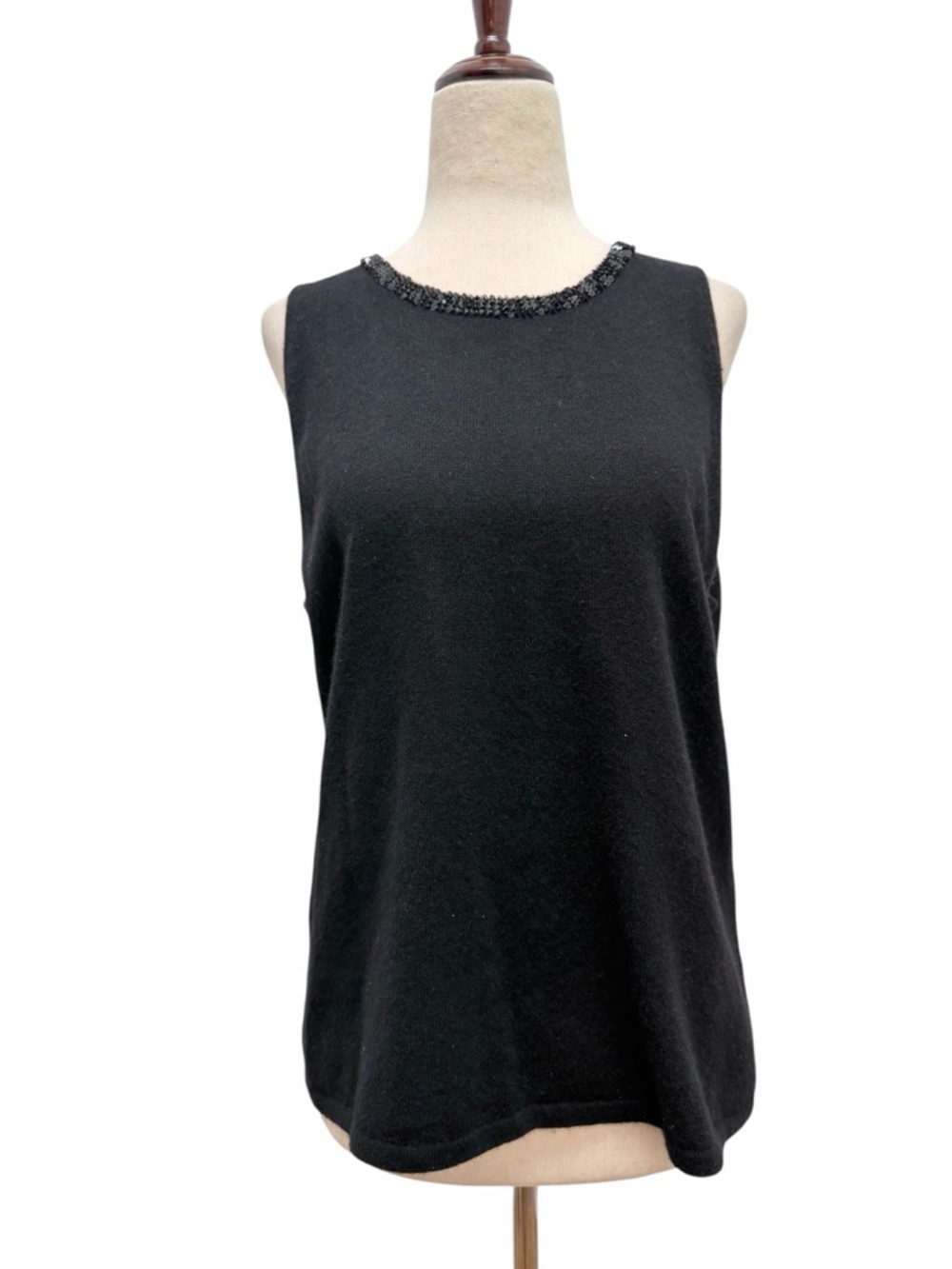 Oscar De La Renta Sequined Neck Sleeveless Black Cashmere Top Size Large